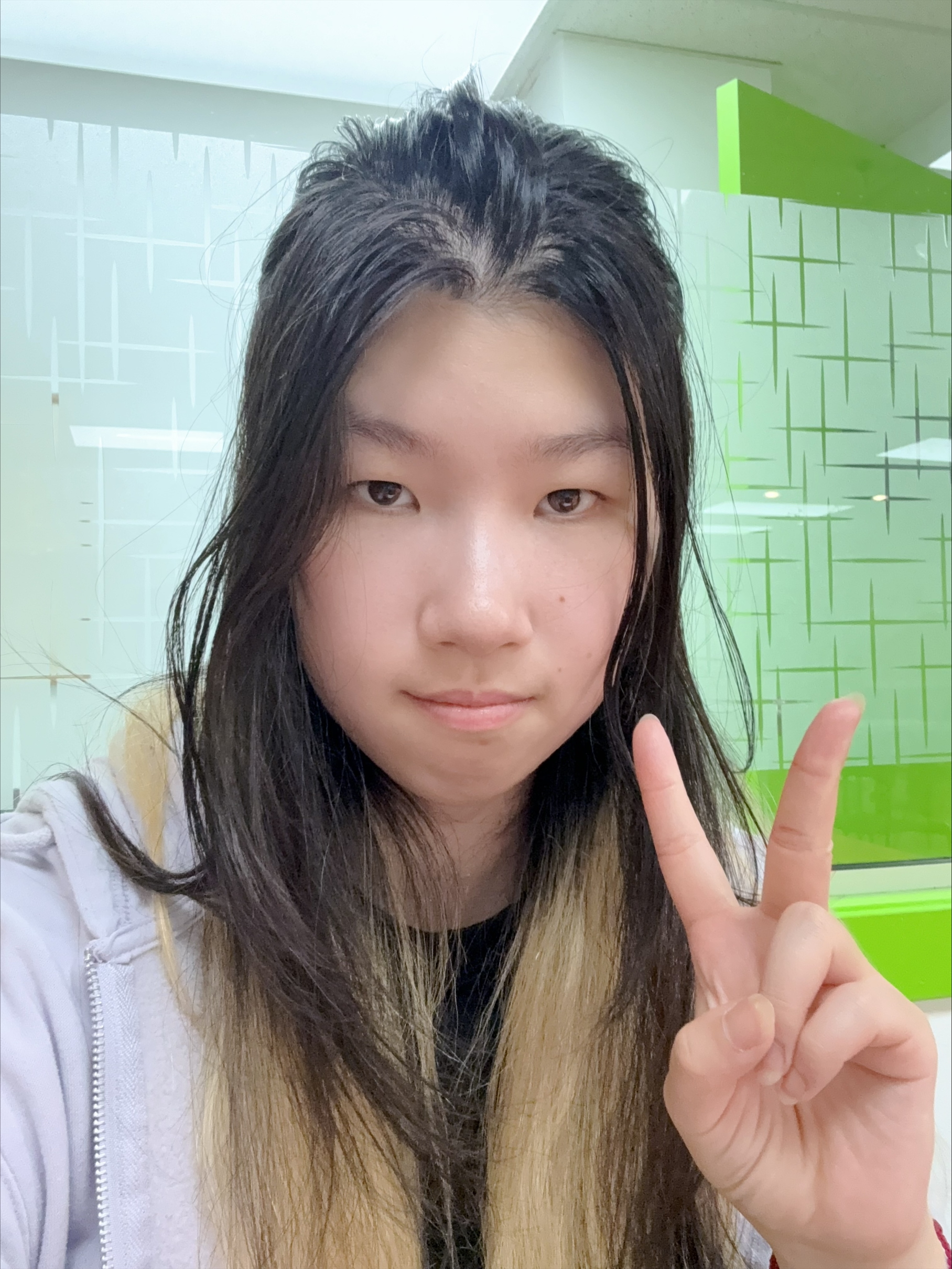 Elizabeth Li