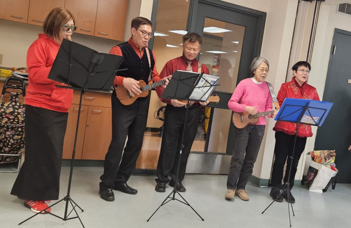 Mini Concert by VSSE Ukulele Ensemble